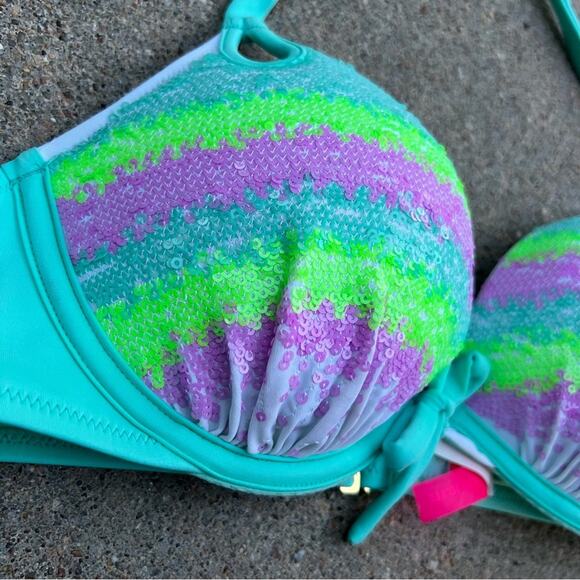 Victoria’s Secret 34B Sequin Teal Purple Mermaid Pushup Bikini Top - Picture 2 of 6
